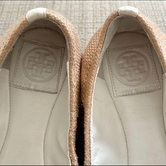 SOLD Tory Burch Carita Raffia Straw Leather Flat Shoes! 💙💚 - Picture 8 of 11